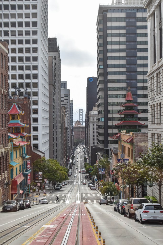 rails de cable car dans les rues de san francisco