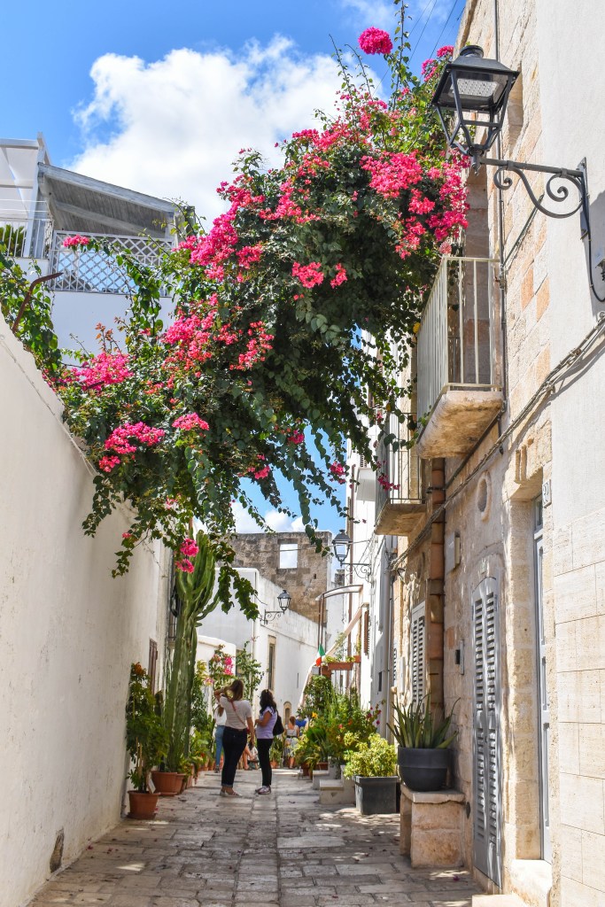 ruelle de Polignano a mare
