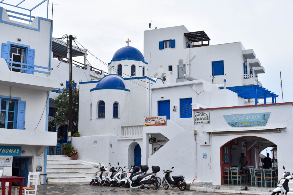 ville portuaire d'Aegiali