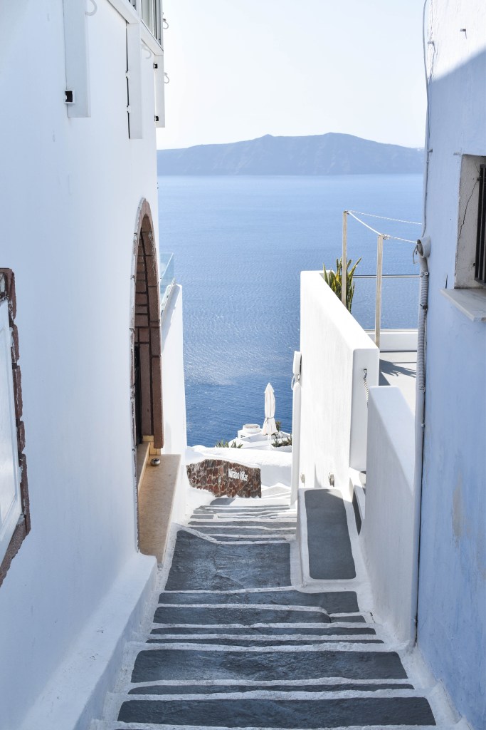 Ruelles de Fira