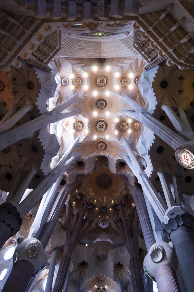 Intérieur de la Sagrada familia