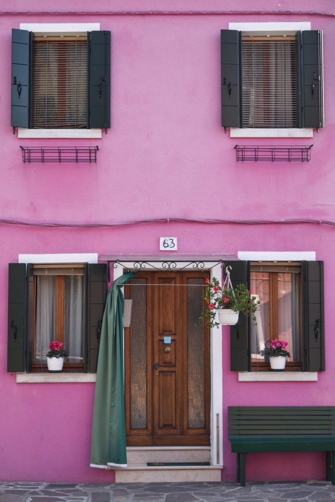 Maison rose Burano