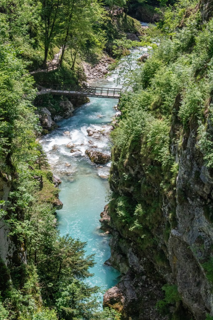 gorge de tolmin depuis le devil's bridge (pont du diable)